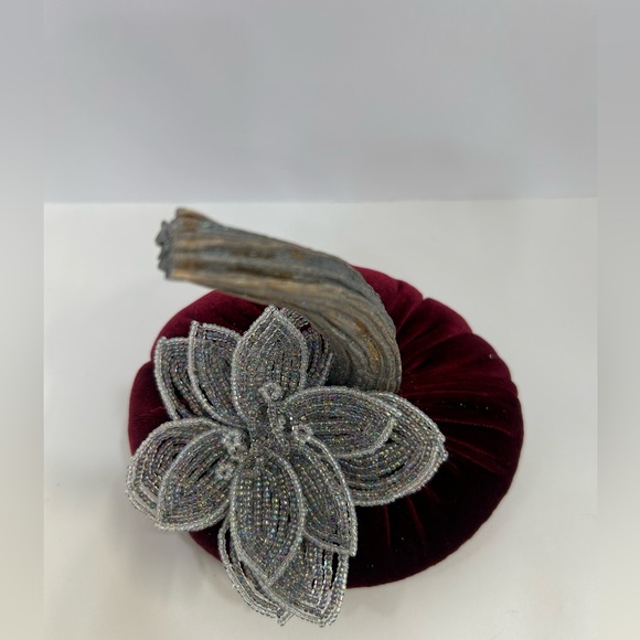 “Mistletoe” Velvet Pumpkin Home Decor - Picture 3 of 6